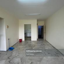D Kiara Apartment At Taman Wawasan Puchong For Rent!
