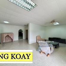 Commercial / Office Potential, Huge Car Porch