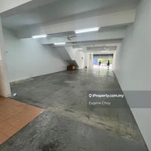 G Floor & Limited Unit For Rent Putra height. Big Land 