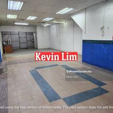 Ground Floor Shoplot Rent at Bukit Jambul Facing Main Road