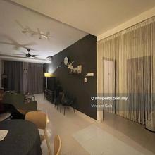 Unit Come With Kitchen Cabinet & Aircon
