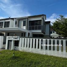 Big corner 2 sty house for Sale