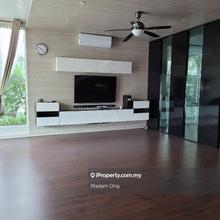 Semi-D house for Rent
