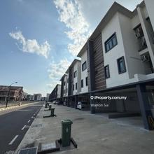 Mjc Kensho Townhouse (Lower Unit) For Rent
