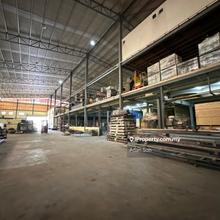 Nilai 3 Detached Factory For Sale