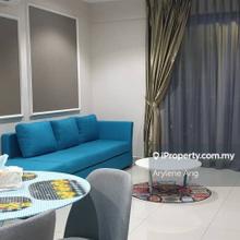 Walking distance from central i-city mall, nice unit