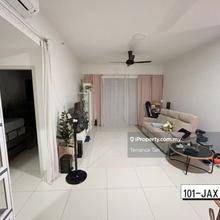 Setia City Residences 985sqft 2 plus 1r 2b Partial Furnished for Sale 