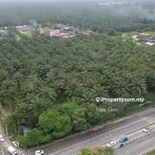 Jenjarom batu 15, Banting, Main road frontage, Corner Freehold Land