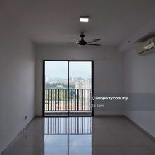 Partially furnished 2 rooms with full facilities near Central i-City