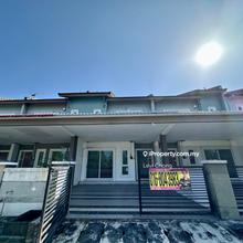 Freehold Big 2 Storey House with Guarded