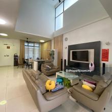 3 Storey Bungalow House @Long Branch for Sale