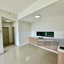 Partly furnished, link bridge to LRT, Ara Damansara, Petaling Jaya