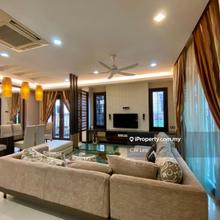 3-Storey Semi-D @ Naga Mas Villa for Sale (Good Condition & Location)