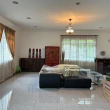 Taman University Double Storey Villa For Sale