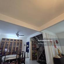 Double Storey Terrace for sale. Worth unit.