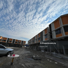 Ulu Yam Lama Business Park 1.5 Storey Link Shop For Sale 