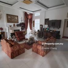 English Design with High Ceiling and Fish Pond