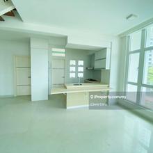 1 Medini duplex condo four bedrooms, near Tuas, big layout