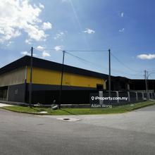 Corner Lot 1.5 Storey Factory Sungai Tukang Industrial Area For Sale