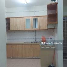 Sri Alpinia low Floor Wawasan Puchong For Rent Partly Furnished  