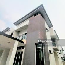 Fully Furnished, Semi-D, 5 Rooms, 5 Bathrooms, Bandar Bestari