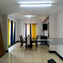 Marina Court Resort : Below market price : Penthouse Duplex