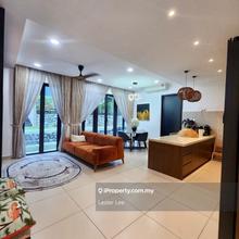 Stunning Townhouse with Beautiful Design and Lush Greeneries