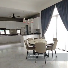 Kingsley hill putra heights subang jaya selangor bungalow