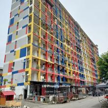 Salak South Garden low cost flat block 5 with lift for sale