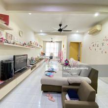 Actual Unit, Corner Unit Renovated Well kept