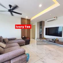 Quaywest 4 rooms with private lift fully furnished move in condition