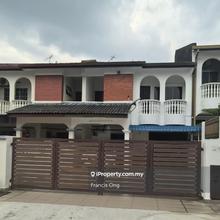 22' x 75' Double Storey Freehold House For Sale