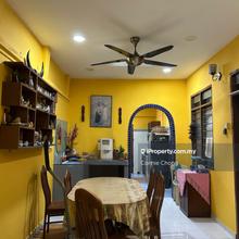 Well maintain single storey nearby school and shop