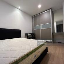 Master Bedroom for Female with wifi