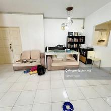 Gold Coast Resort, Bayan Lepas. 1400sf