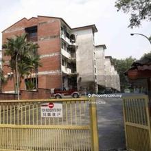 Apple court ,batu 9, cheras selangor