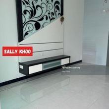 Summer Place High Floor Renovated Unit For Sale At Karpal Singh Drive 