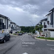 Bandar mahkota cheras 