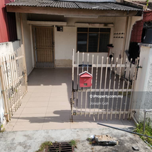 Permas Jaya 2 Storey low cost with partially furnish for rent