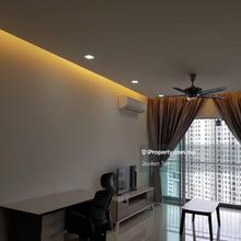 Gradens Ville, 1230sf, 2 Carparks, Furnished