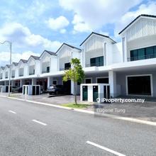 Freehold, Original Condition, Good Location