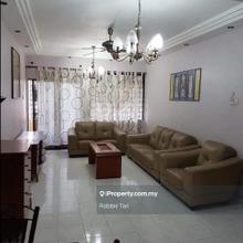 Tampoi Villa Apartment For rent