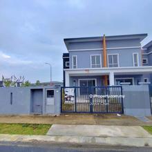 Freehold 2 Storey Terrace House - 5 min to 99 Speedmart 