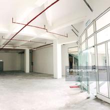 Bandar Puteri @ Puchong, Pfcc F&B retail space, ground floor, corner
