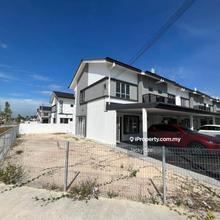 Corner Lot for Sell in Puncak Alam