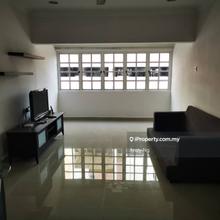 Taman desa specialist