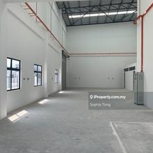 1.5 storeys cluster factory move in anytime