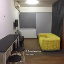 Symphony Tower Serviced Residence At Balakong For Sale!