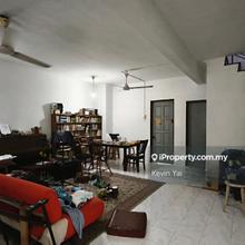 Well Maintained Terrace House