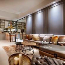 Affordable // Freehold // Walking to shoplots // Central Park